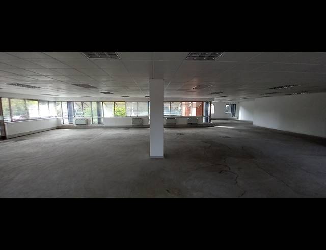 339M² OFFICE TO LET IN WOODMEAD